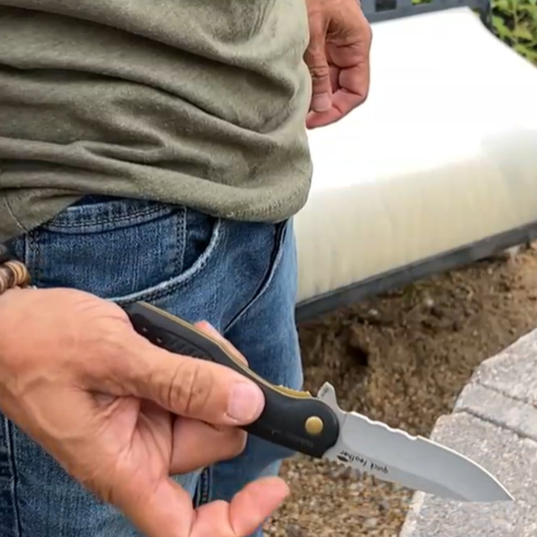 Quick Feather Folding Knife